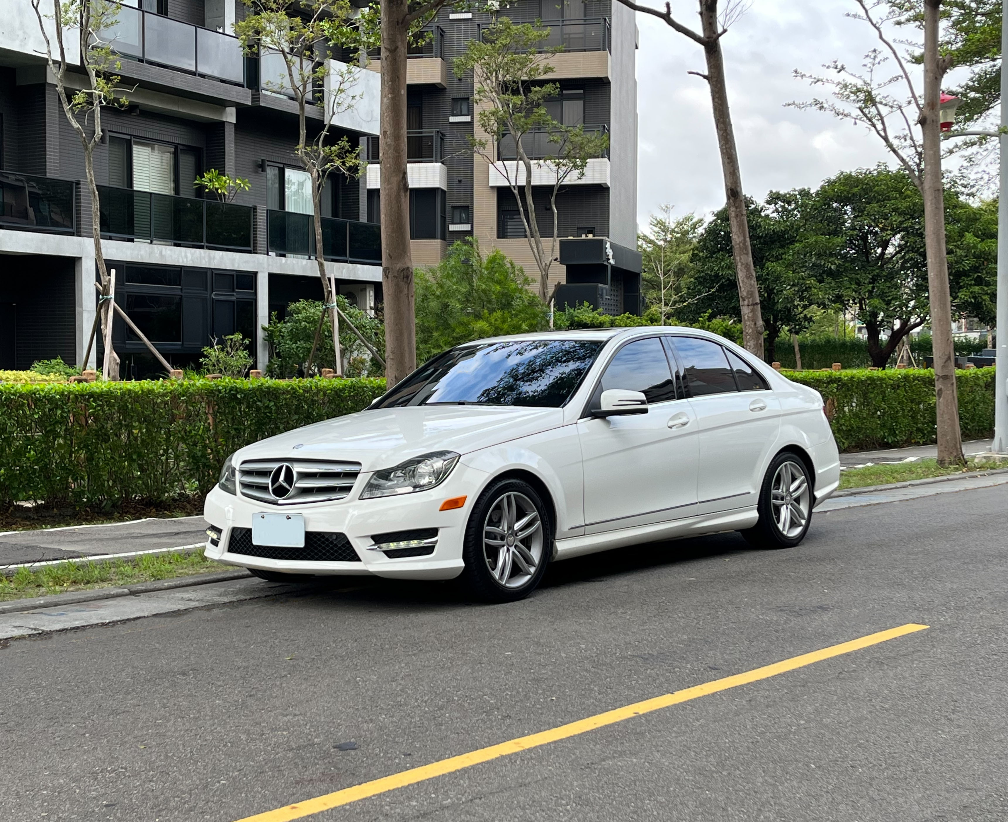 BENZ C250
